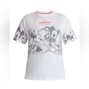 Disney Women's Mickey Mouse and Friends Graphic Tee with Short Sleeves